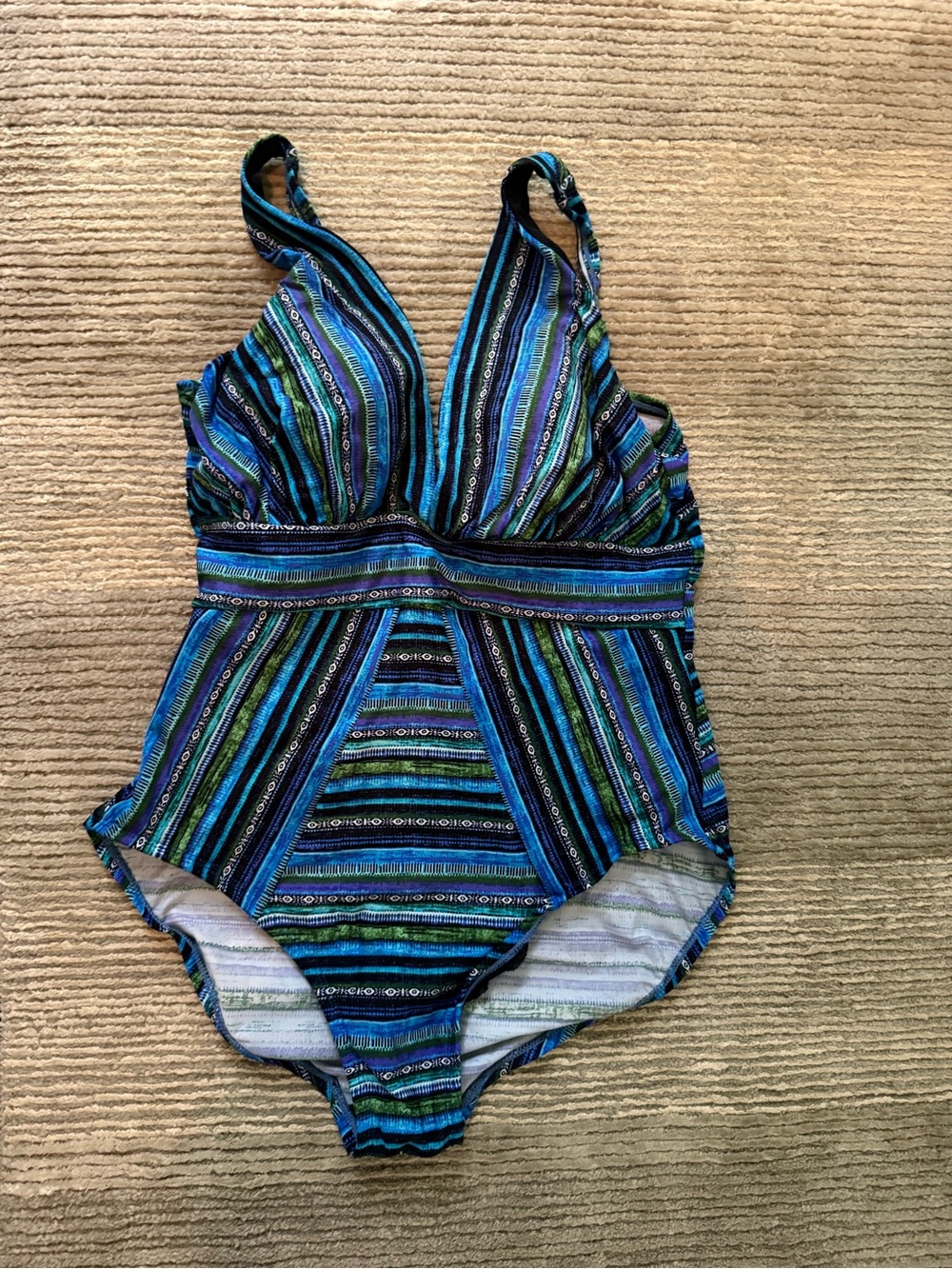 Miracle-suit Striped Blue & Green One-Piece Swimsuit EUC Padded  Full Coverage